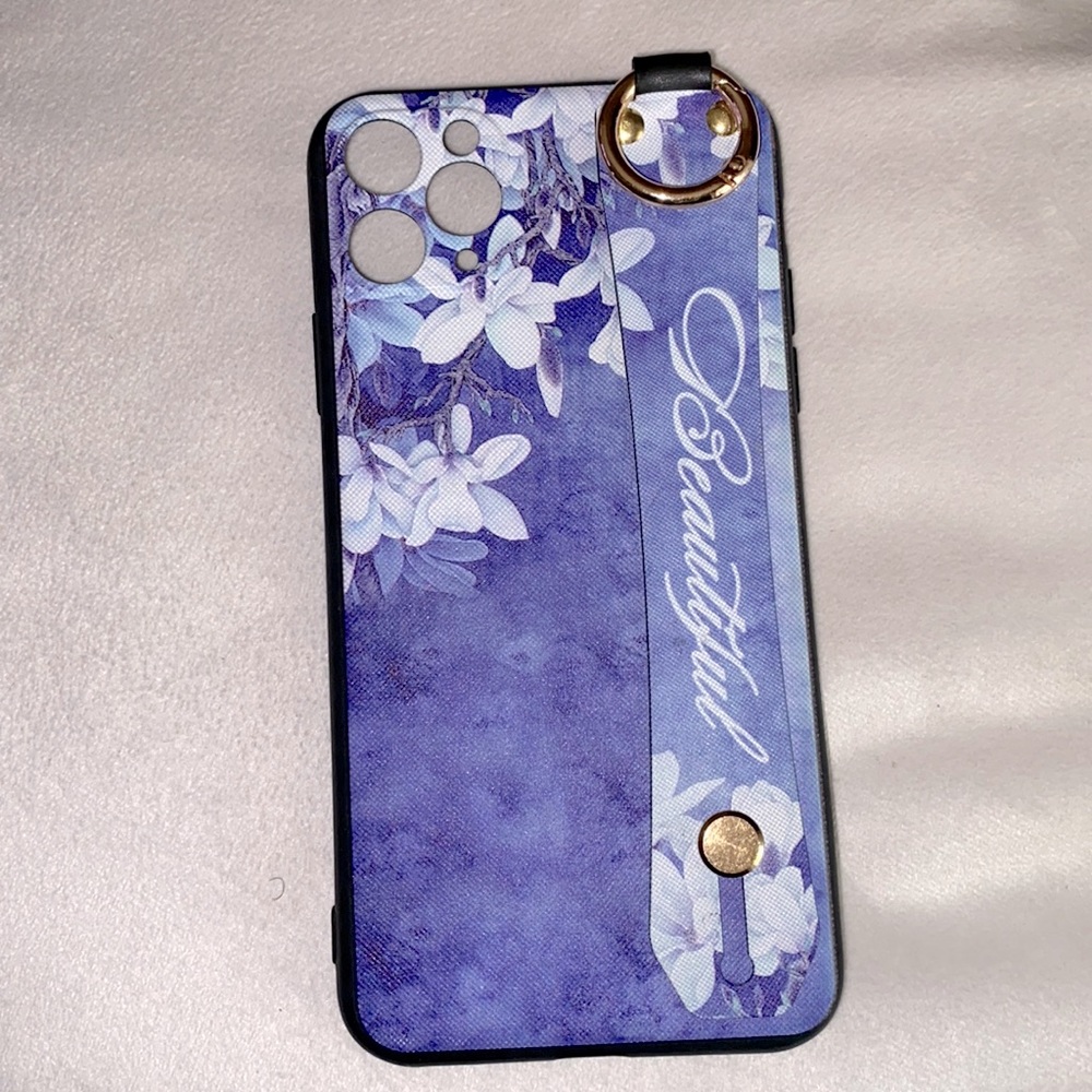B̥ͦe̥ͦḁͦu̥ͦt̥ͦi̥ͦf̥ͦu̥ͦl̥ͦ iPhone 11 Pro Max Case